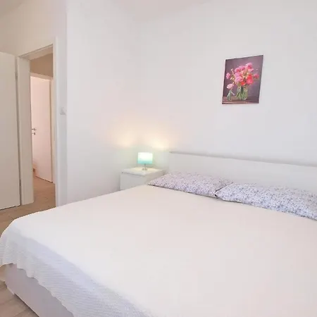 Apartman Fuer 5 Personen Ca 55 Qm In Pula, Istrien Istrische Riviera Póla