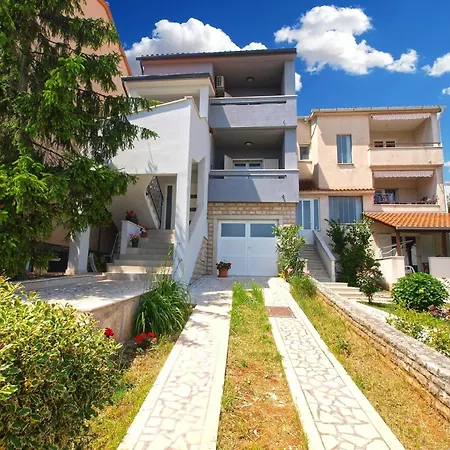 Fuer 5 Personen Ca 55 Qm In Pula, Istrien Istrische Riviera * Póla